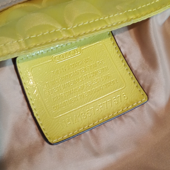 Coach crossbody - Picture 8 of 8